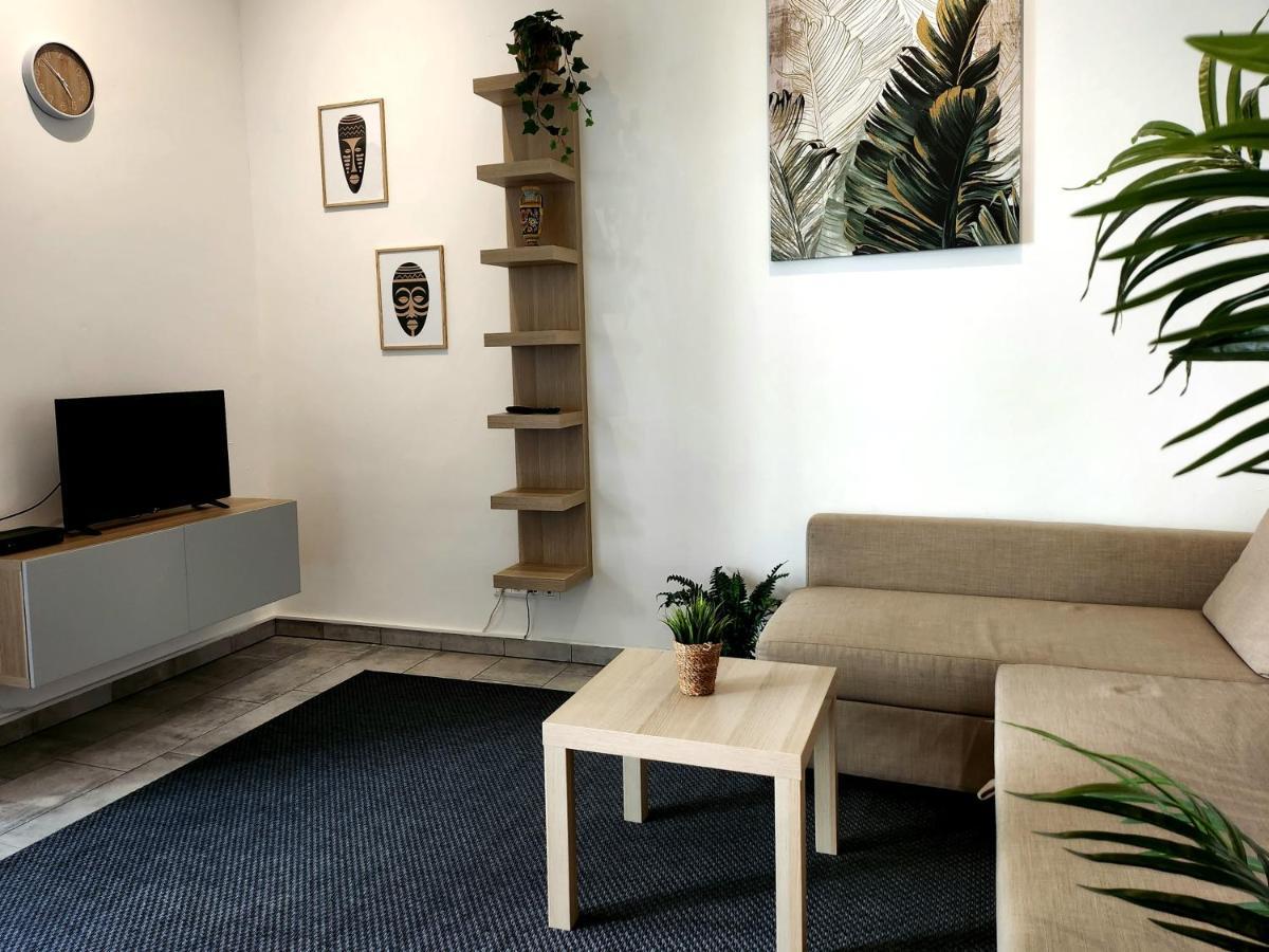 S18 "Garden In The City" Apartment Budapest Exterior photo