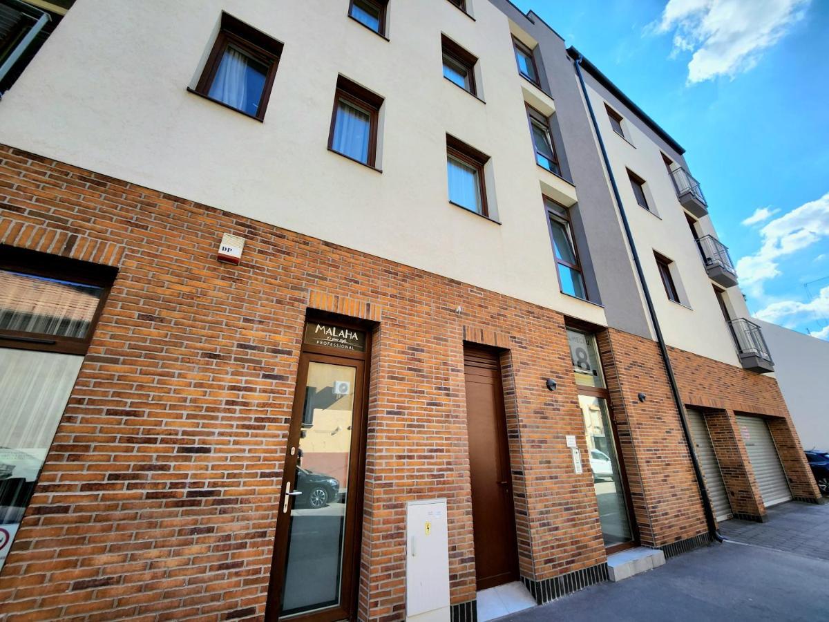 S18 "Garden In The City" Apartment Budapest Exterior photo